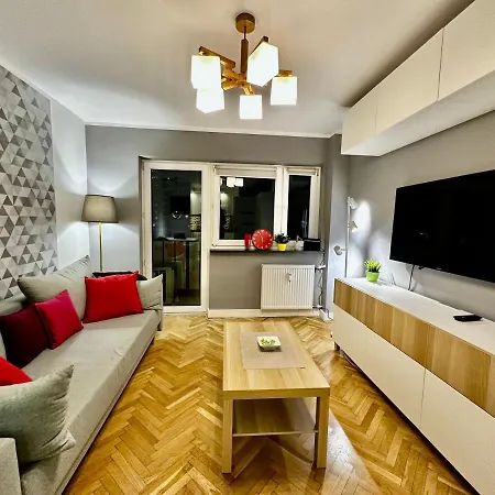 Holiday 5 Air Condition Wifi 75'Tv Netflix Disney Hbo Appletv Warszawa Eksteriør bilde