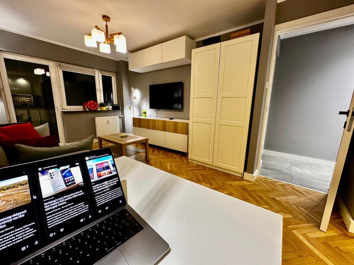 5 Air Condition Wifi 75'tv Netflix Hbo Appletv Leilighet *